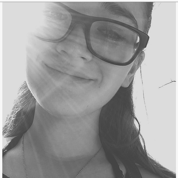 Meet your Posher, Kimberley - Picture 1 of 1